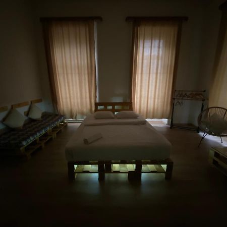Downtown Room Tbilisi ภายนอก รูปภาพ