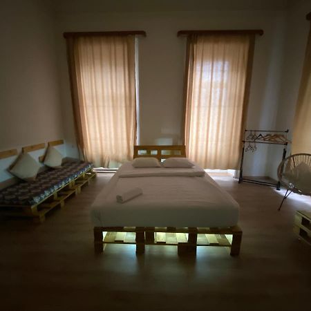 Downtown Room Tbilisi ภายนอก รูปภาพ