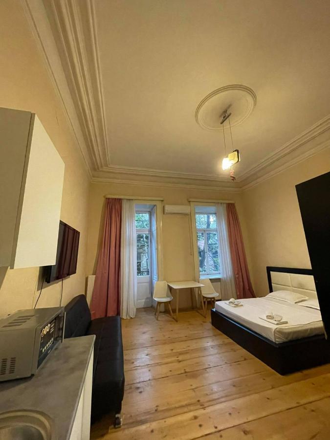 Downtown Room Tbilisi ภายนอก รูปภาพ