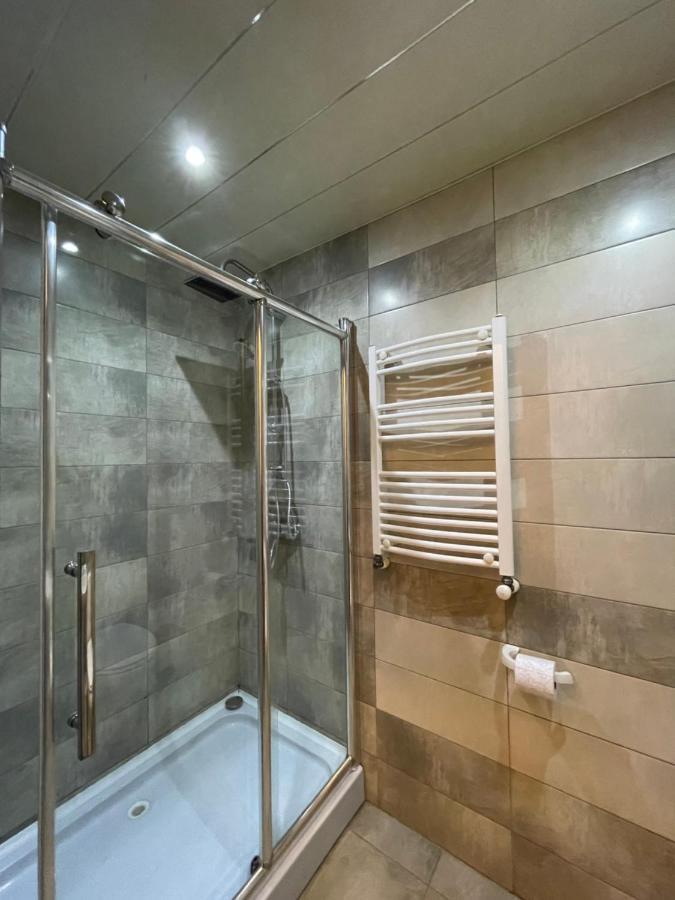 Downtown Room Tbilisi ภายนอก รูปภาพ
