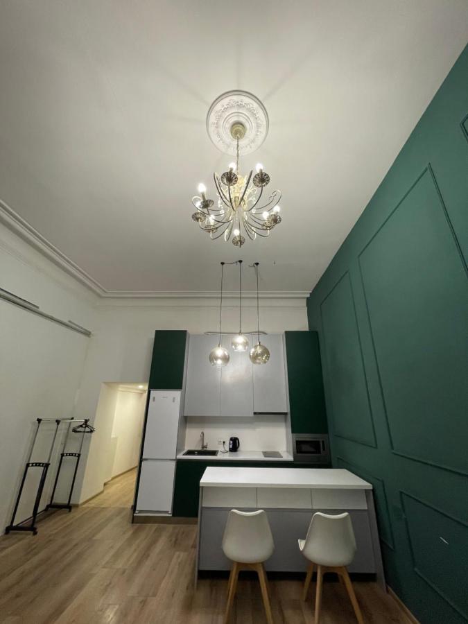 Downtown Room Tbilisi ภายนอก รูปภาพ