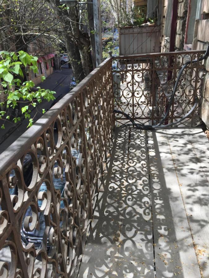 Downtown Room Tbilisi ภายนอก รูปภาพ